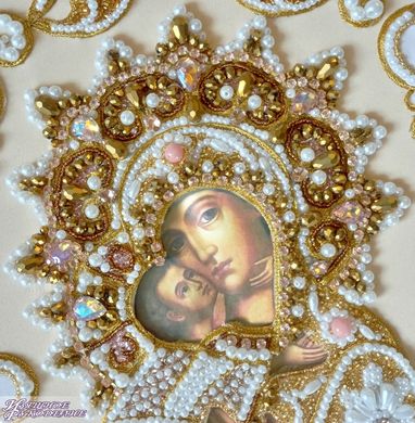 Набор для вышивки бисером Богородица Владимирская в рамке